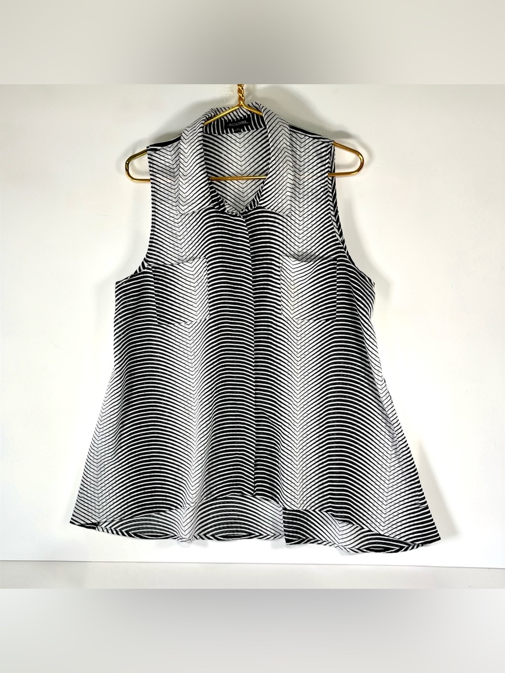 Notations Sleeveless Collared Button Down Blouse Size XL Black & White Pattern
